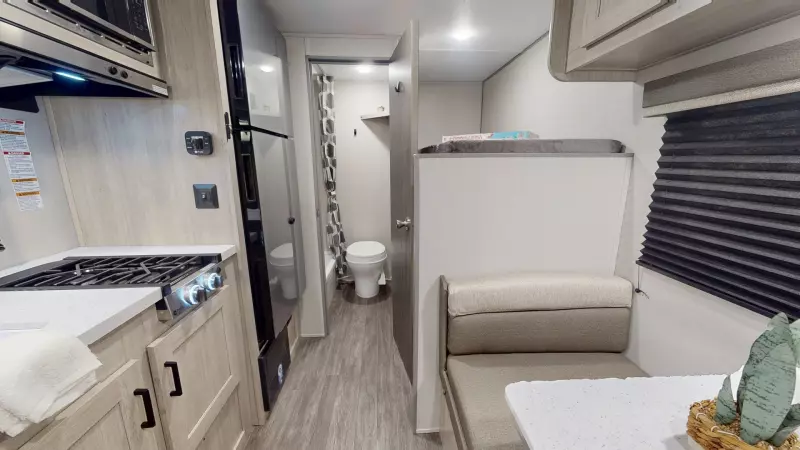 16BHX Floorplan Main Room